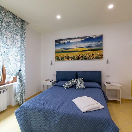 Madima Apartment Соренто Екстериор снимка