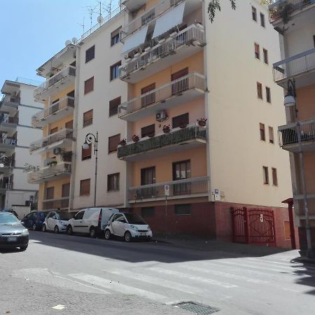 Madima Apartment Соренто Екстериор снимка