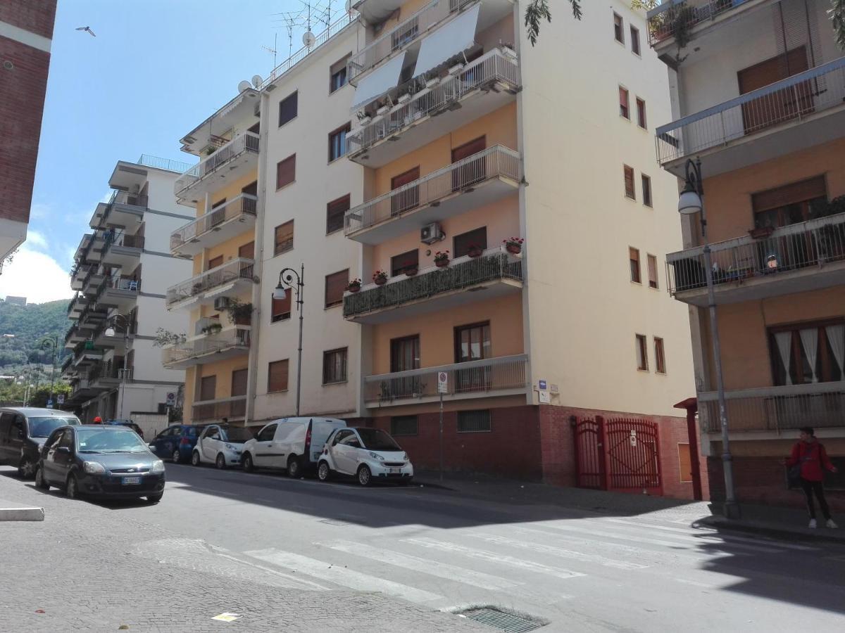 Madima Apartment Соренто Екстериор снимка